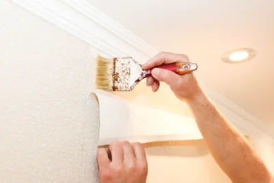 Pose de papier peint à Siersthal — revêtements muraux et toiles de verre
